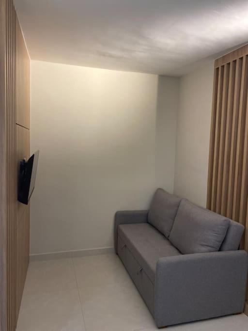 Apartamento Studio Completo - Proximo A Savassi 贝洛哈里桑塔 外观 照片