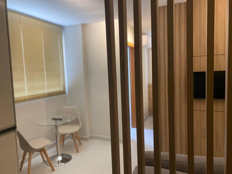 Apartamento Studio Completo - Proximo A Savassi 贝洛哈里桑塔 外观 照片